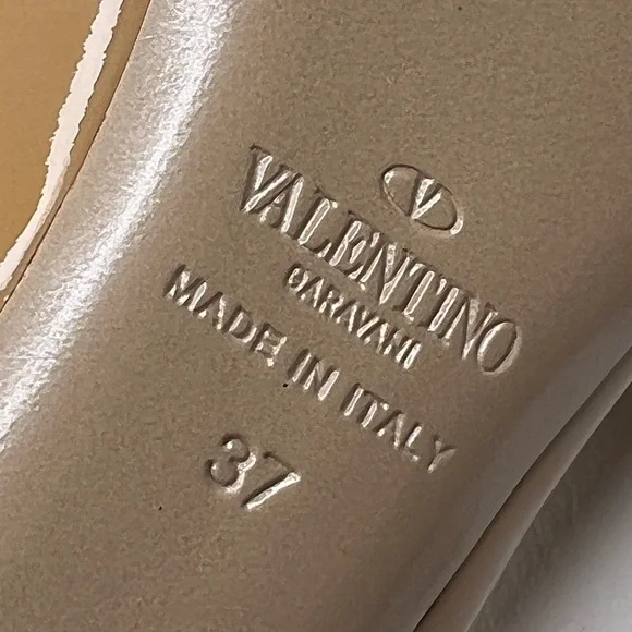 Valentino Garavani bow Nude patent platform pumps Size 37/ 7 EXCELLENT - Picture 9 of 9